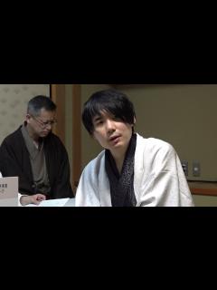 [x]【第76期将棋名人戦七番勝負・第2局】佐藤名人が勝ち1勝1敗に - YouTube