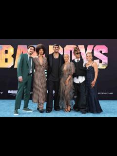 [x]Jaden Smith Wears a Castle to Walk Red Carpet with Sister Willow at ...