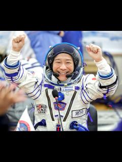 [x]前澤友作さん、「宇宙から全員お金贈り」スタートしサーバーがパンク「宇宙から地上に駆けつけたいくらい」 - スポーツ報知