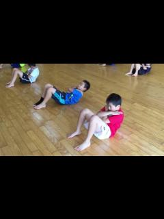 [x]千葉道場夏休み強化稽古！腹筋 基礎体力アップ 子供 小学生 千葉 空手 習い事 - YouTube